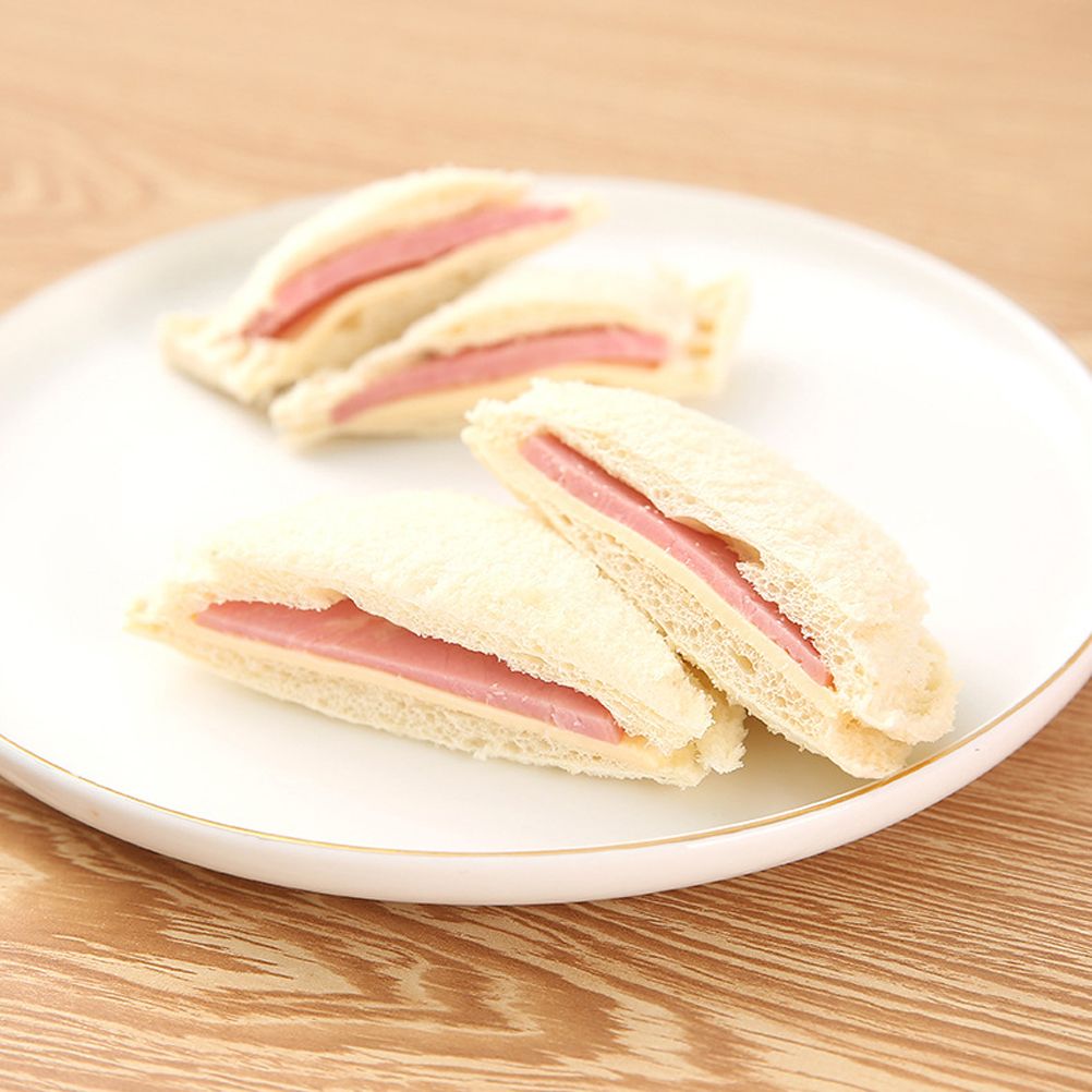 Triangle Sandwich Cutter Sealer Bread Decruster Pancake Maker DIY Cutters Bento Box Sandwich Decruster Press Mold for Kids