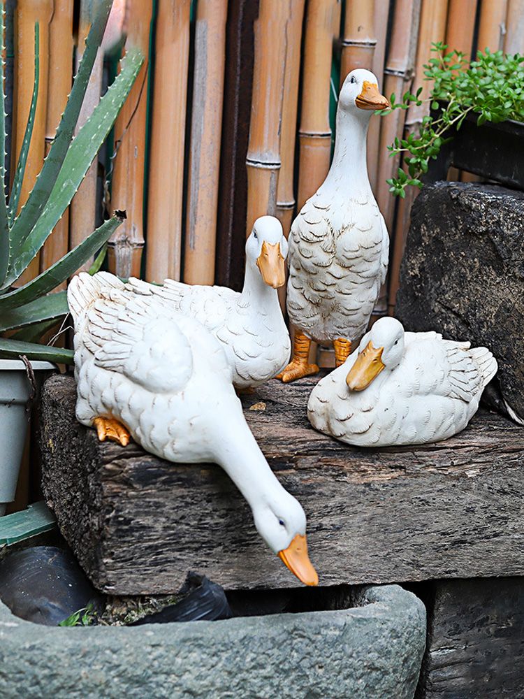 Outdoor Simulation Duck Decoration Garden Pool Water Landscape Decoration Layout Resin Decoration