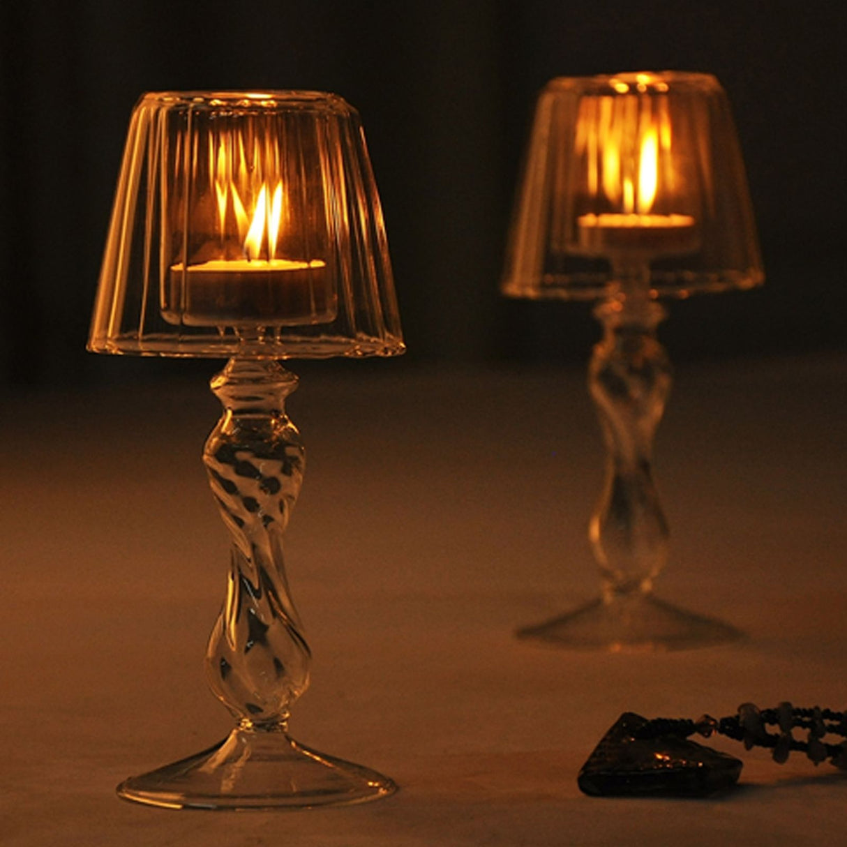 Glass Candle Holder Tansparent Table Lamp Shape Candlestick Holder for Din