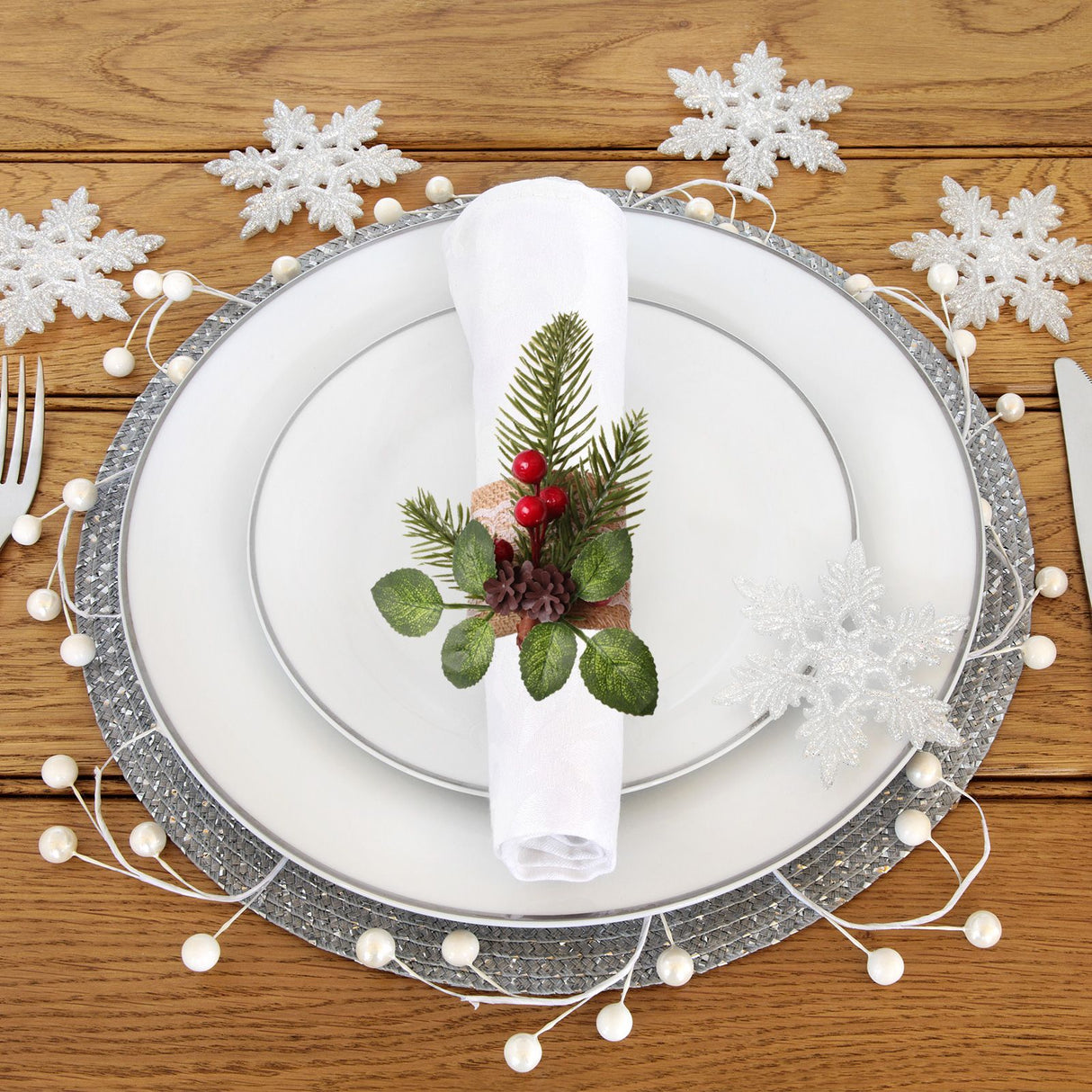 Pinecone Napkin Rings Sweet Reusable Christmas Napkin Holders Table Decor for Dinner Party Anniversary
