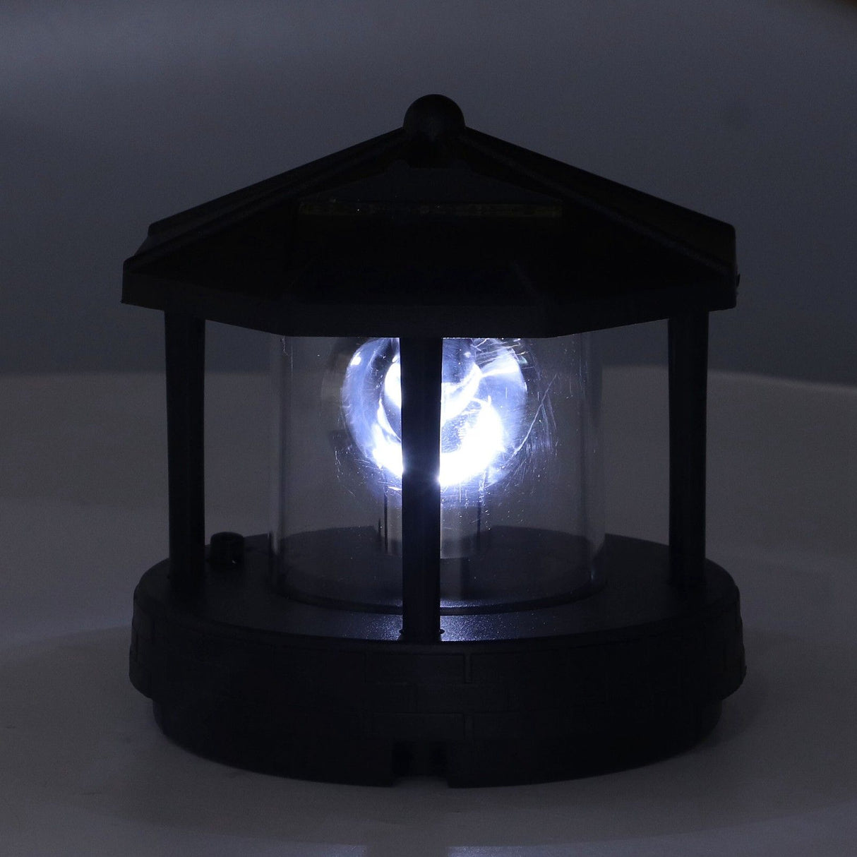 LED Solar Light Unique Tower Design 360 Degree Rotation Energy Saving Easy Installation Outdoor Lamp