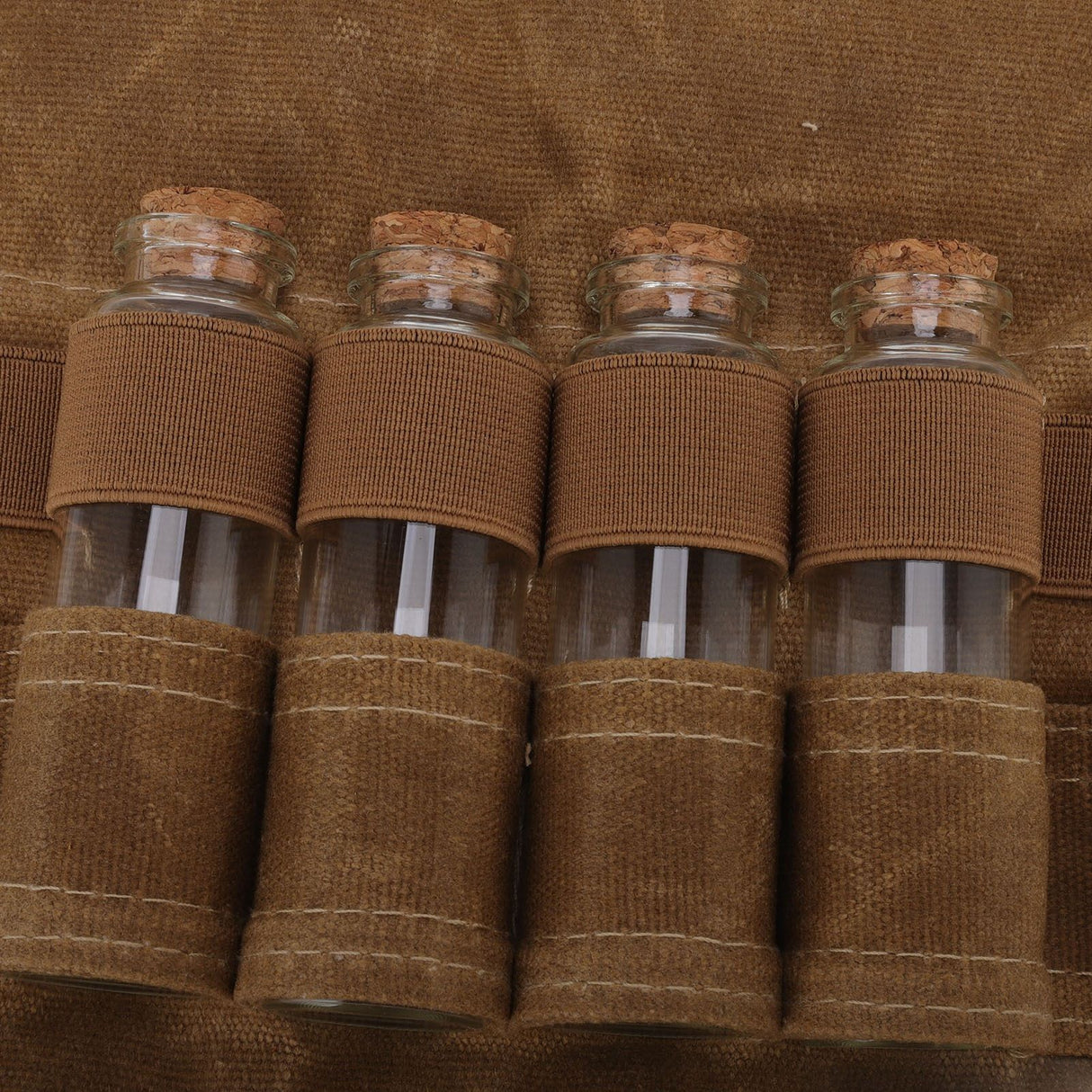 Spice Bottle Bag Wet Wax Canvas Portable Seasoning Storage Bag with 9 Glass Seasoning Bottle for Outdoor Camping Khaki