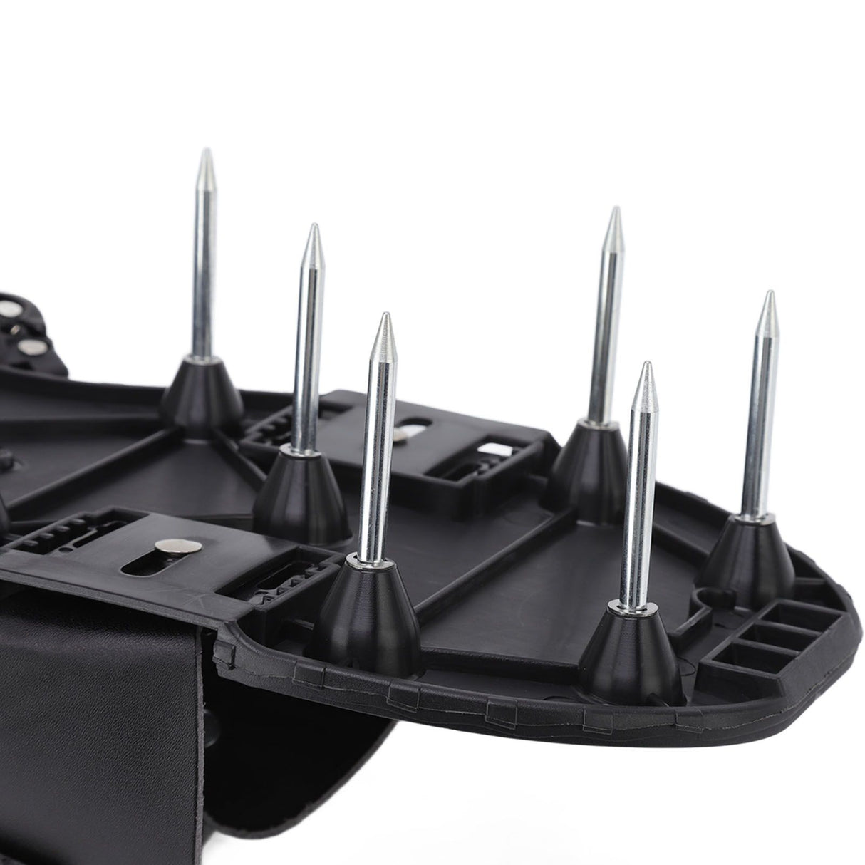 1 Pair Spike Sandals PU Lawn Aerator Shoes Grass Aerator Tool for Yard Garden Plants Health Black