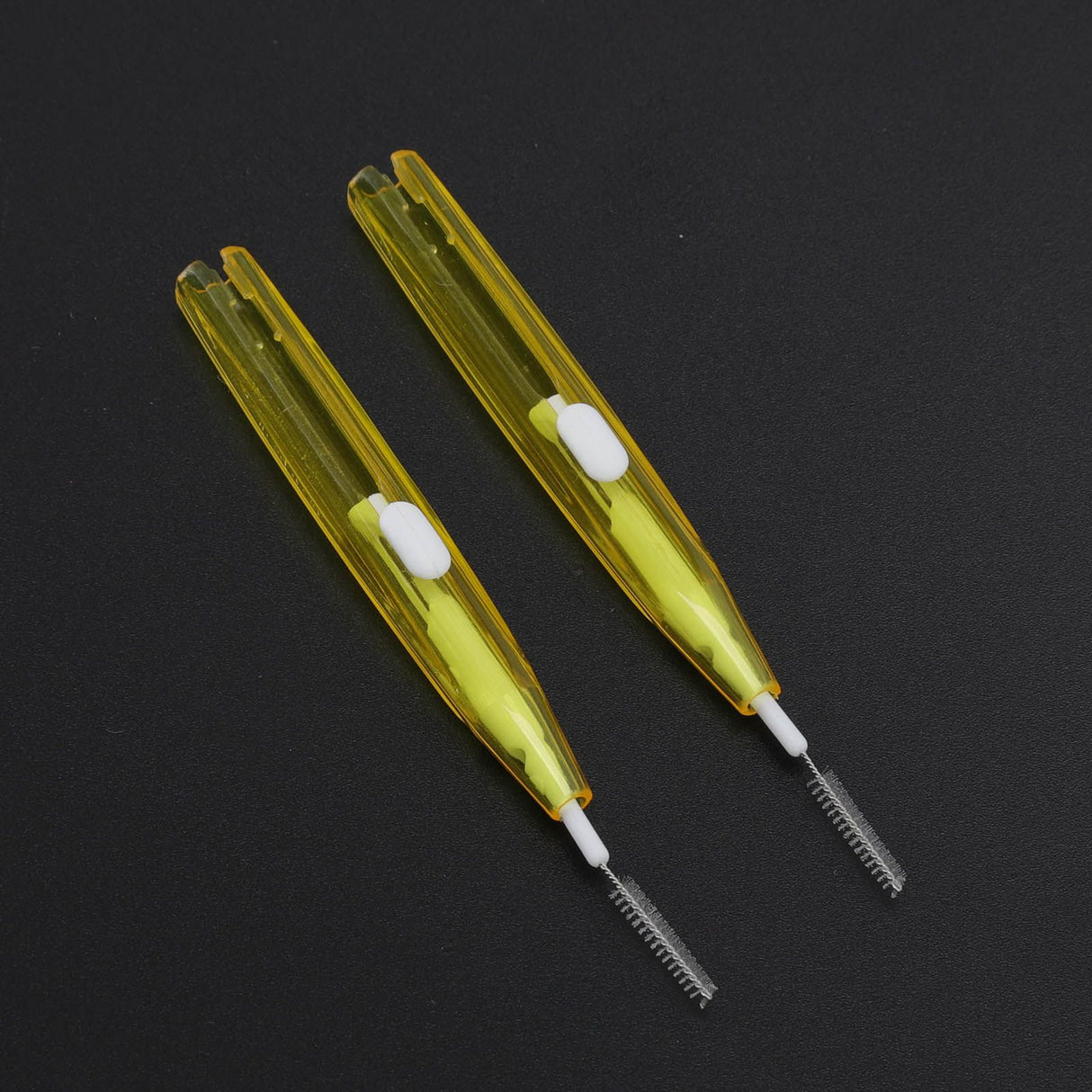 60Pcs Interdental Brush Practical Slim Braces Cleaner with PP Handle for Adults Children Orthodontic Care Yellow