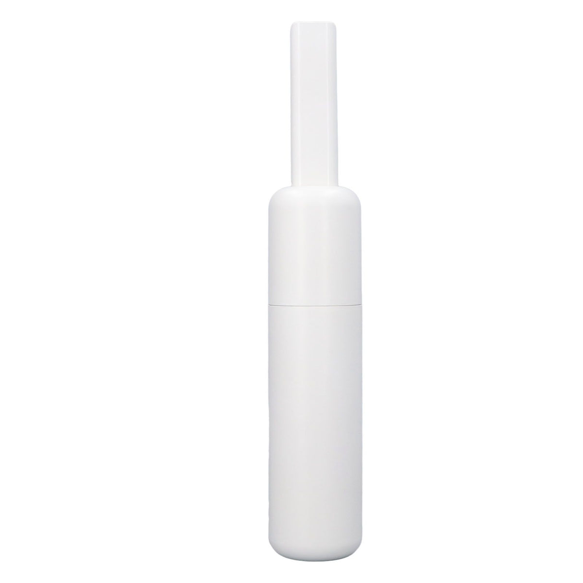Handheld Vacuum USB Charging Powerful Suction Cordless Design Widely Used Desk Vacuum for Car Carpet Floor