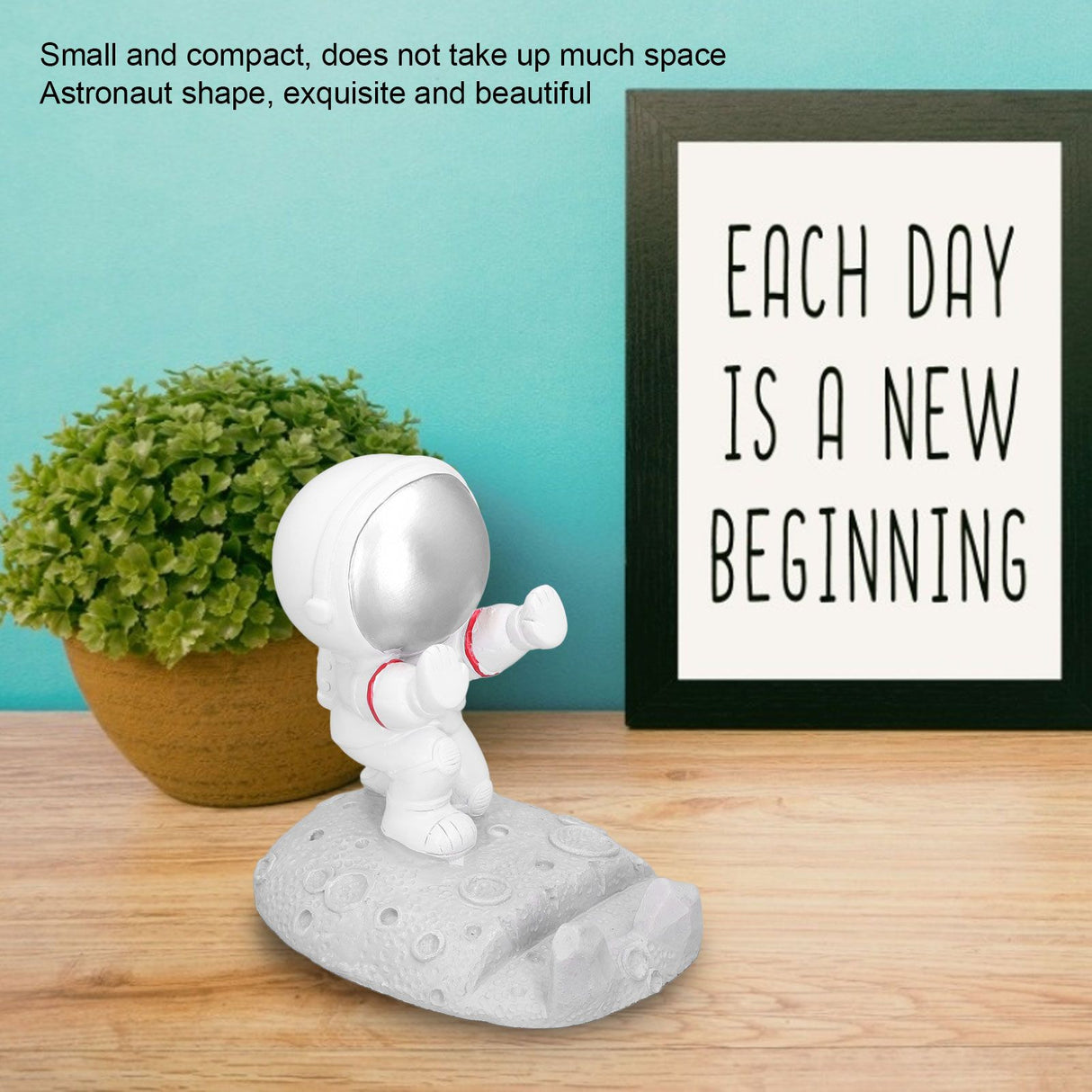 Mobile Phone Holder Astronaut Shape Exquisite Beautiful Environmentally Friendly Bracket OrnamentSilver Astronaut Push