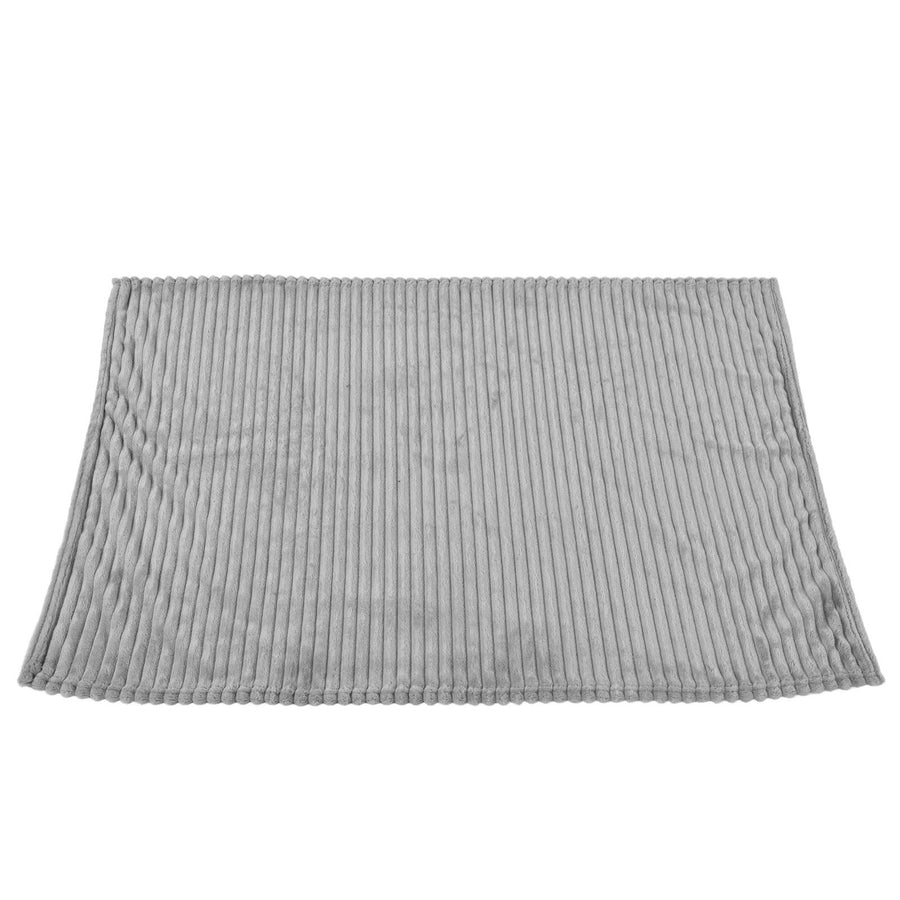 Flannel Throw Blanket Plush Fluffy Light Breathable Fine Workmanship Stylish Simple Soft BlanketGrey