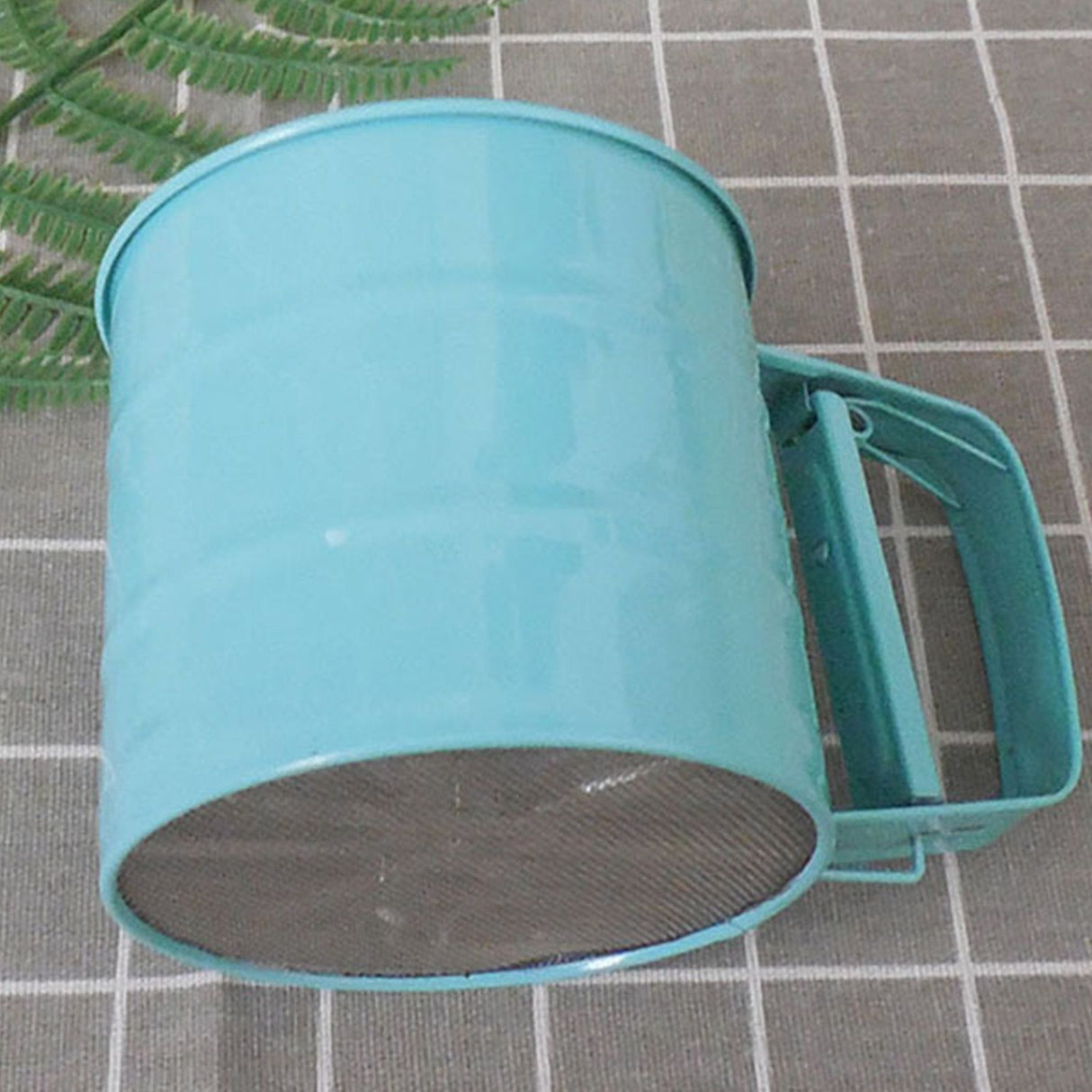Flour Sifter Stainless Steel Corrosion Resistant Safe Odorless Beautiful Handheld Baking Flour Mesh Sieve Blue