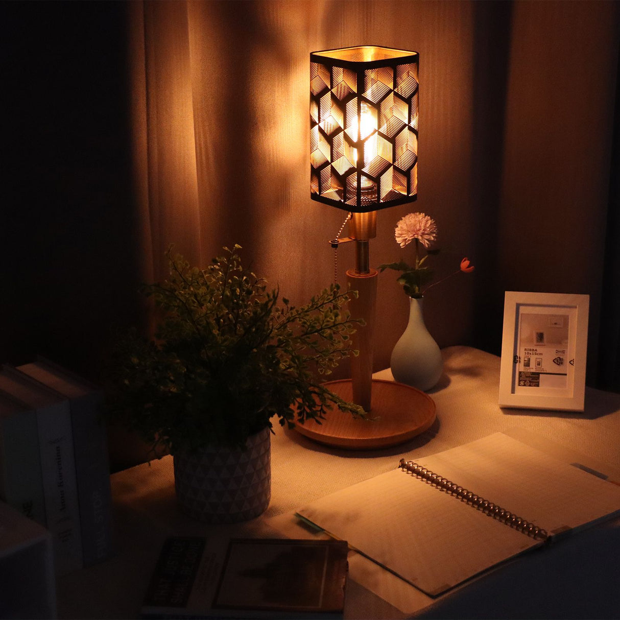 Iron Lampshade Modern Decorative Hollow Metal Lamp Shade Cover for E27 E26 Bulb Bedroom