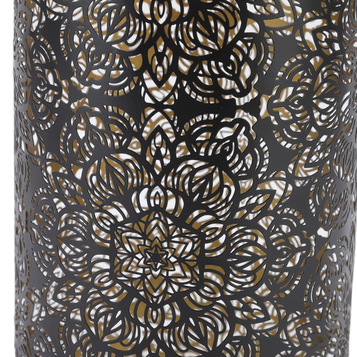 Lamp Shade Hollow Carving Metal Cylindrical Circular Pattern E27 E26 Detachable Decorative Nightstand Table Lamp Shade