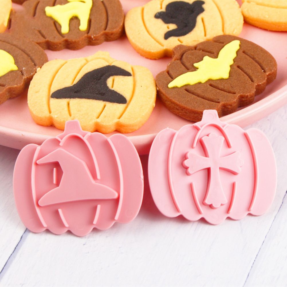 9Pcs 3D Cutters Halloween Pumpkin Biscuit Mould Fondant Baking Tool Baking Molds DIY Hand Press Biscuit Stamp