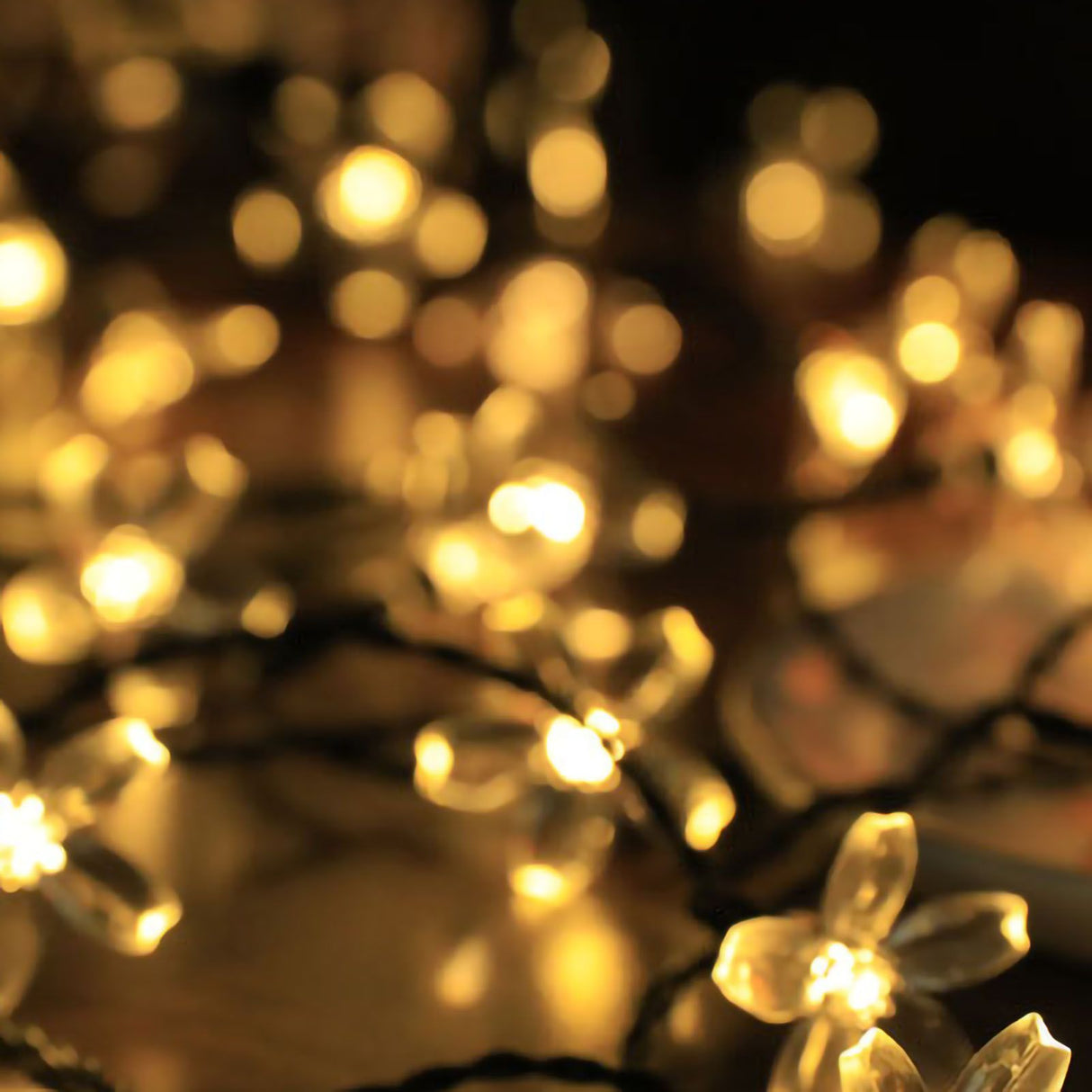 Sakura String Lights Solar Energy LED Waterproof Decoration Light for Outdoor Courtyard Warm White 5 Meters 20 Lights