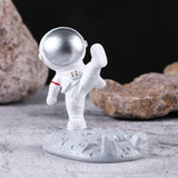 Cute Cartoon Cell Phone Stand Synthetic Resin Desktop Astronaut Ornament for Home Office Car Decor Kung Fu Astronaut Cell Phone Bracket (Silver)
