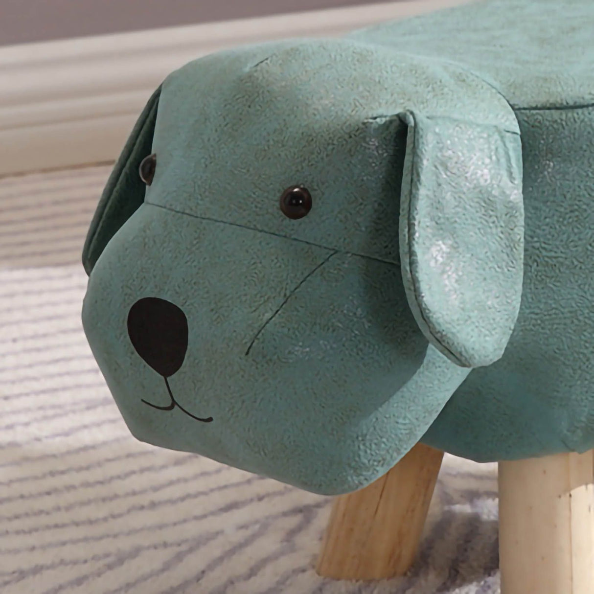 Children Wooden Low Stools Cute Cartoon Children Stool Small Dog Shape Stool for Home Kindergarten Light Green
