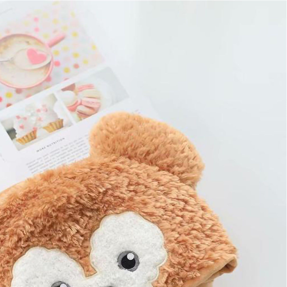 Hooded U Shaped Pillow Cute Cartoon Travel PP Cotton U Shaped Neck Pillow for Airplane Seat Yellow Bear