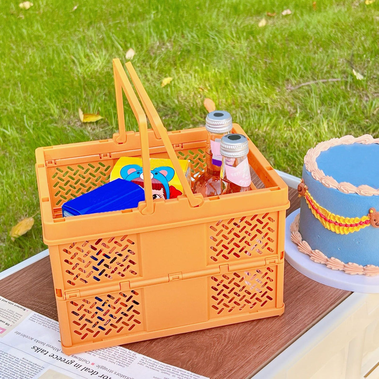 Folding Picnic Basket Stackable Storage Box Plastic Grocery Shopping Basket with Handles for Outdoor Home Orange