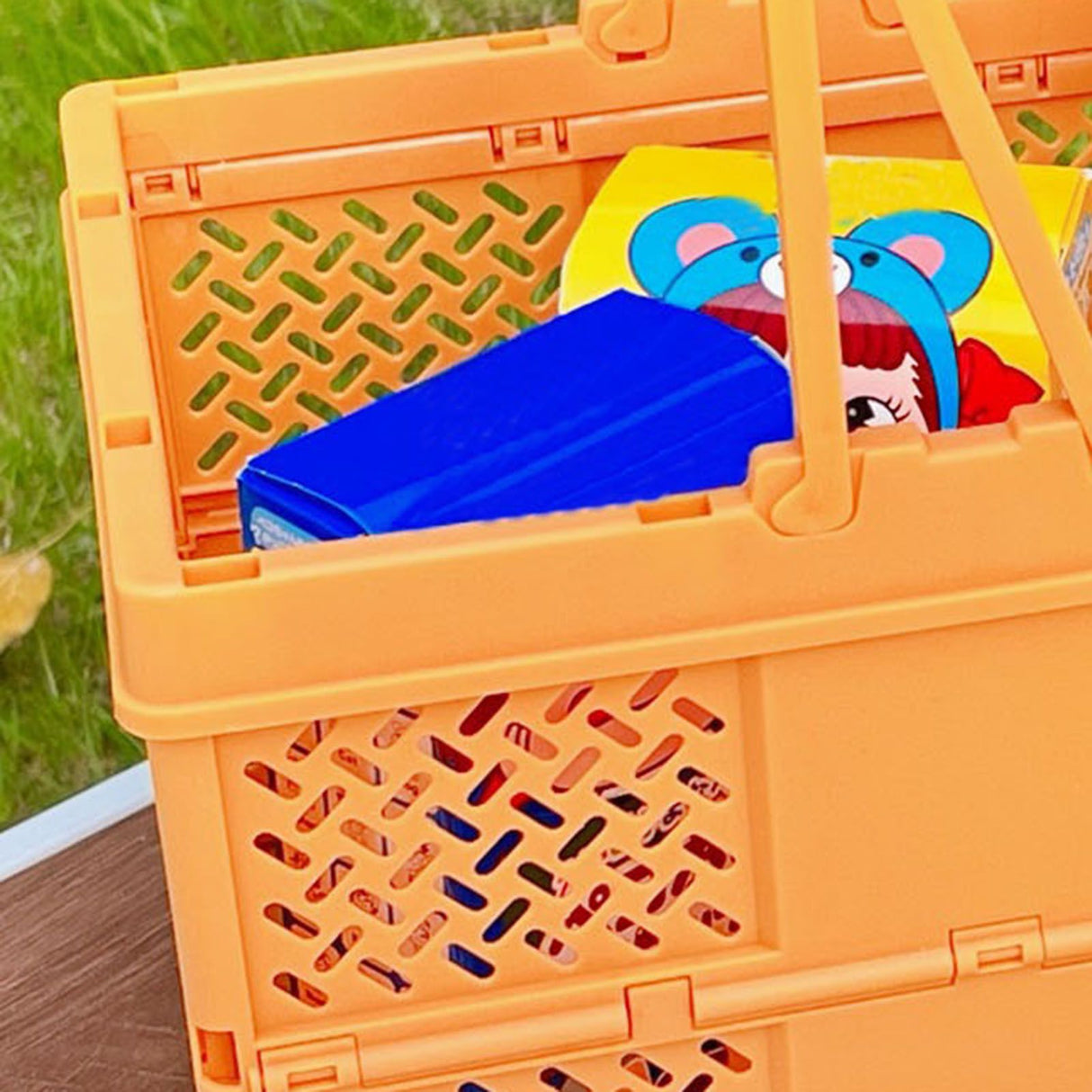 Folding Picnic Basket Stackable Storage Box Plastic Grocery Shopping Basket with Handles for Outdoor Home Orange