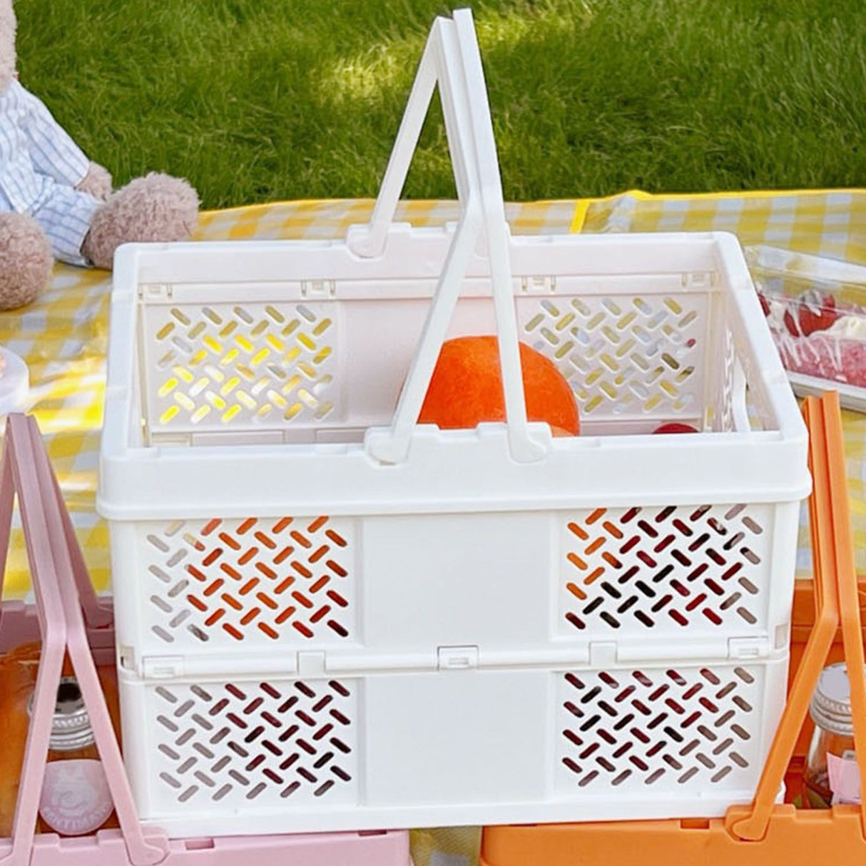 Folding Picnic Basket Stackable Storage Box Plastic Grocery Shopping Basket with Handles for Outdoor Home Milk White