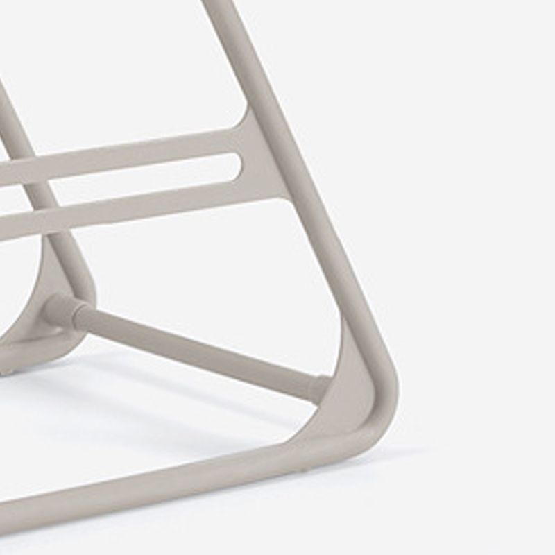 Hanger Storage Rack PP Triangular Rounded Design Shelf Multifunctional Organizer Gray
