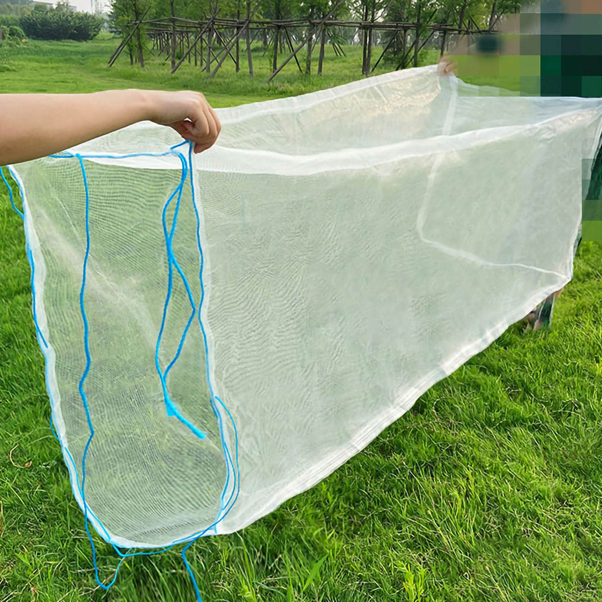 Large Storage Mesh Bag Multifunctional Heavy Duty Large Nylon Woven Mesh Bag for Water Bottles Cans Beverage Bottles 2.4x1.4m 35kg Load