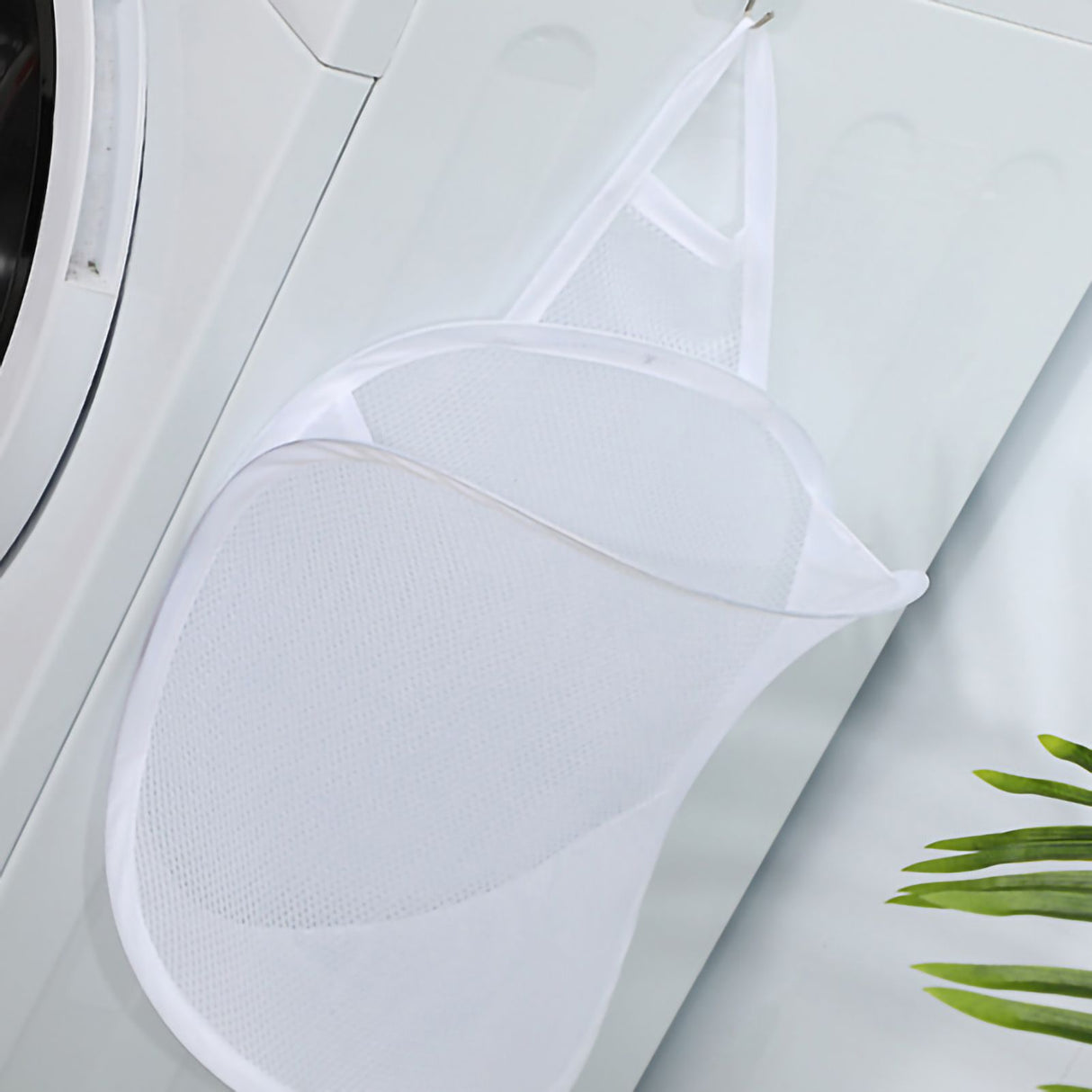 Collapsible Laundry Bag Foldable Laundry Hamper Large Laundry Basket Mesh Wall Mounted for Bathroom with Hook White Mesh
