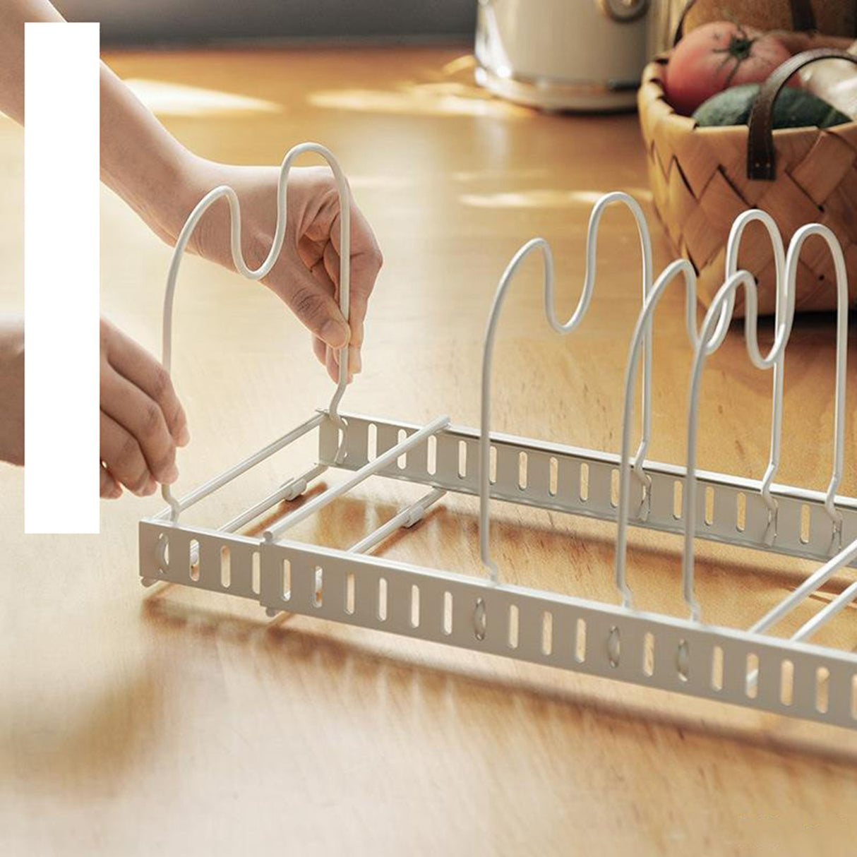 Pot Lid Rack Iron Retractable Pot Lid Organizer Holder for Multiple Cookware Universal Black