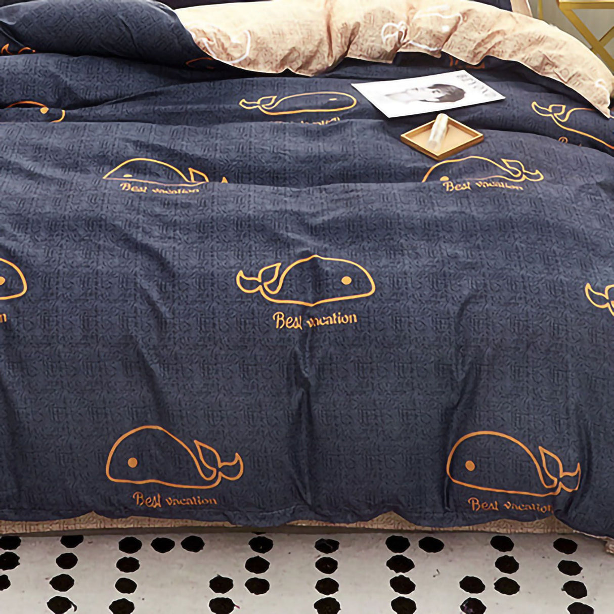 Skin Friendly Quilt Cover Thickened Polyester Soft Brushed Duvet Cover Quilt Bedding for Dormitory Bedroom Whale 150x200cm