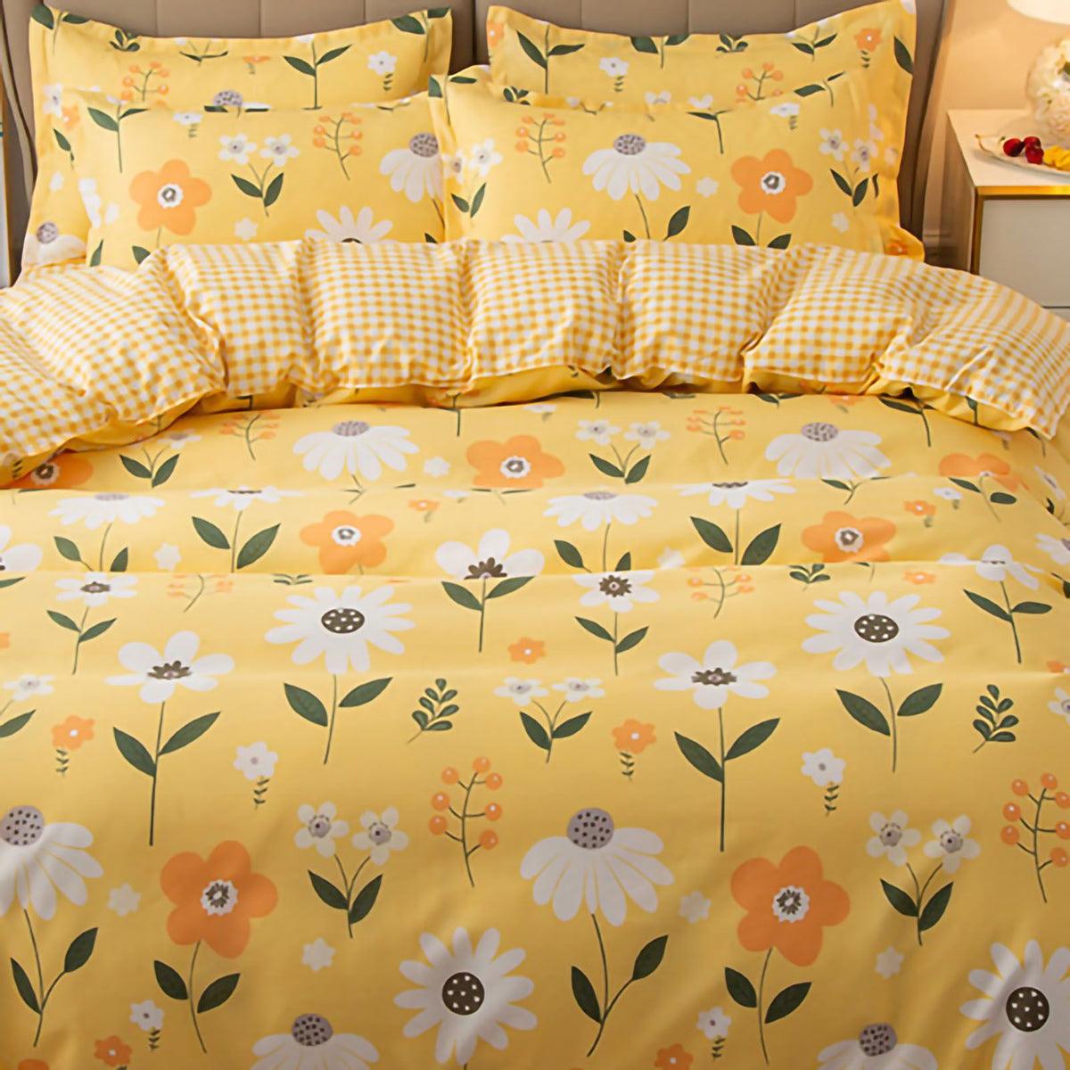 Skin Friendly Quilt Cover Thickened Polyester Soft Brushed Duvet Cover Quilt Bedding for Dormitory Bedroom Yellow Flowers 180x220cm