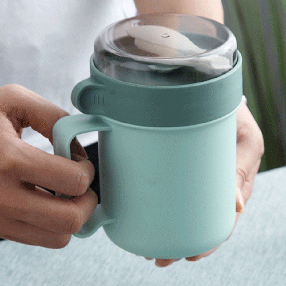 500ML Soup Cup Portable Steady Plastic Insulated Soup Containers with Lid and Spoon for Office School 500ML Green