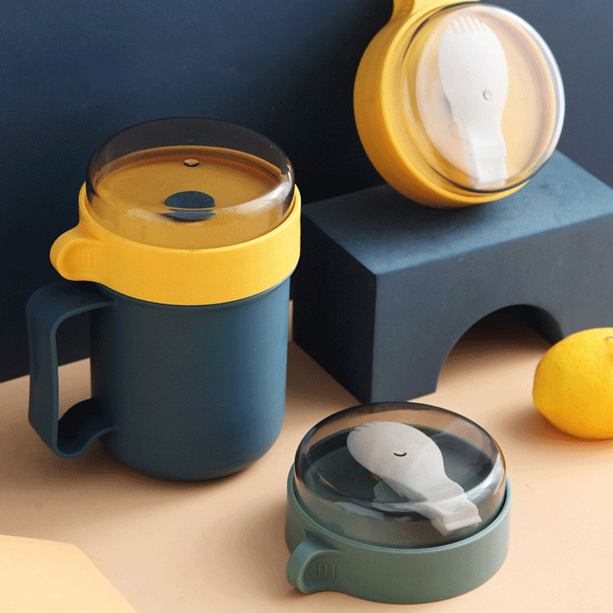 500ML Soup Cup Portable Steady Plastic Insulated Soup Containers with Lid and Spoon for Office School 500ML Blue