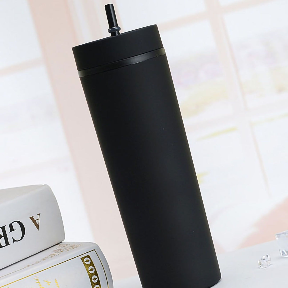 Straw Cup Colorful Plastic Simple Style Comfortable Hand Feeling Large Capacity Drinking Straw Bottle Black 16oz