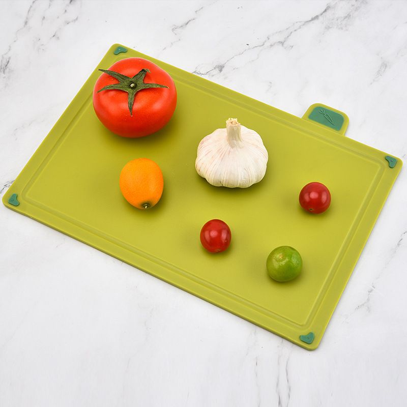 4pcs Food Classification Chopping Boards PP TPR Portable Non Slip Cutting Boards Kitchen Tools With Non Slip Pad Irregular Form
