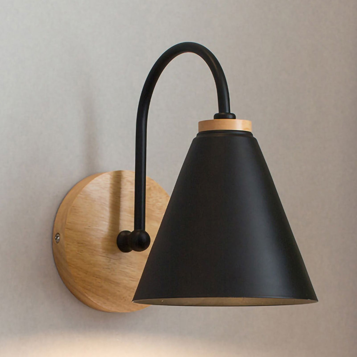 Wall Lamp Curved Simple Antirust Living Room Corridor Study Bedroom Bedside Wall Sconce for Decoration No Light Source Black