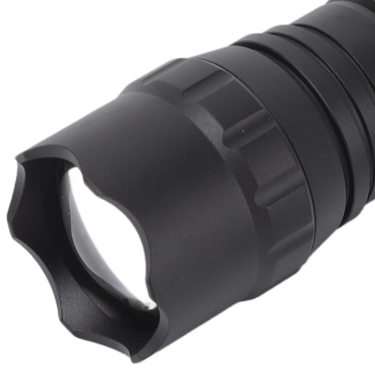 850nm IR Flashlight Portable Infrared Flashlight Zoomable Flashlight for Hunting Night Vision Camera Device