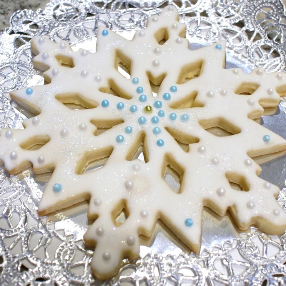 3D Snowflake Cake Mold Stainless Steel Baking Mold Multipurpose Durable Kitchen Baking Tools