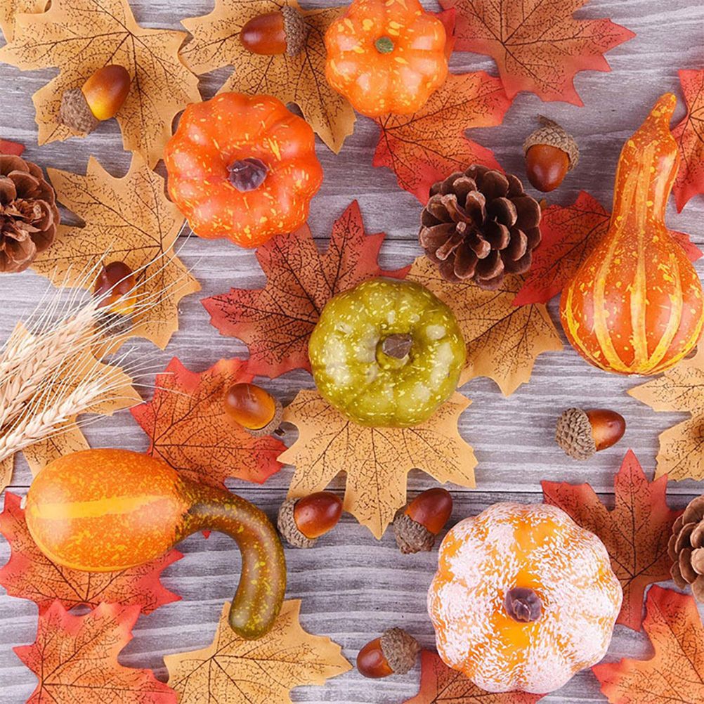 50pcs Halloween Decor Props Artificial Mini Pumpkin Berries Maple Leaf DIY Craft for Halloween Party Decoration