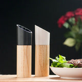Wooden Salt Pepper Grinder Hand Movement Wood Pepper Mill with Ceramic Grinding Cord Kitchen Grinding Tools - Close-Up Angle