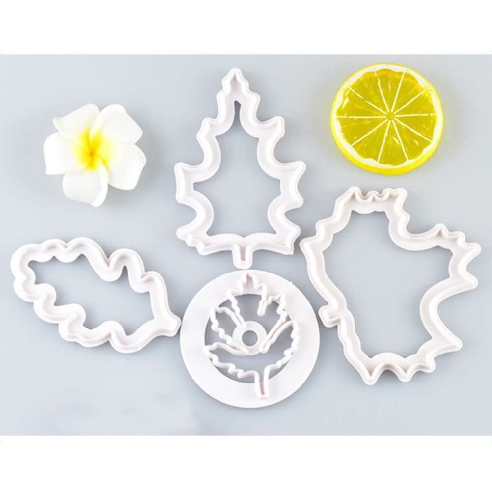 4PCS Fall Leaves Cutter Set Maple Leaf Cutter Set Washable Durable Christmas Leaf Cutting Mold