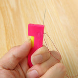 6pcs Automatic Threaders Plastic Needle Threading Device Sewing Needle Threaders - Close-Up Angle