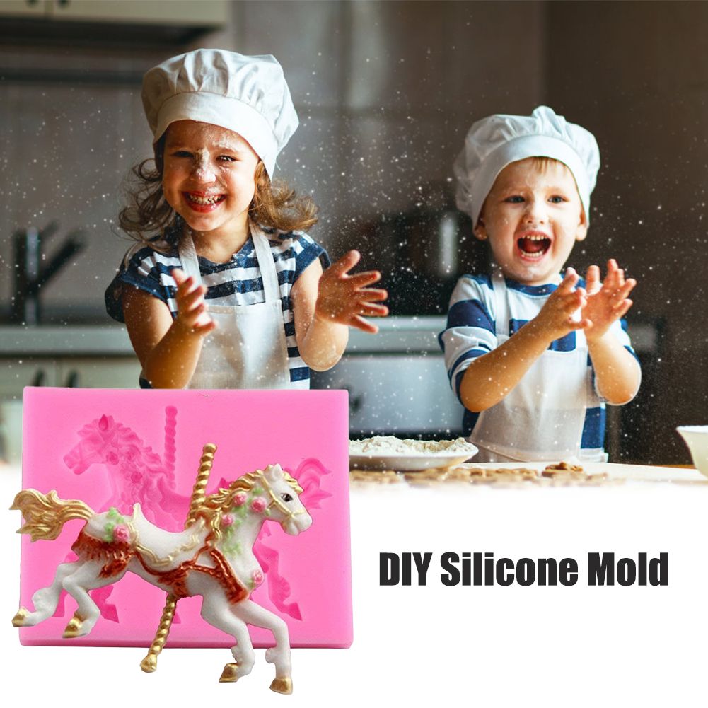 Silicone Mold 3D Carousel Horse Chocolate Mold Non Stick Fondant Mold for Decorating Cakes Chocolate Baking Kitchen
