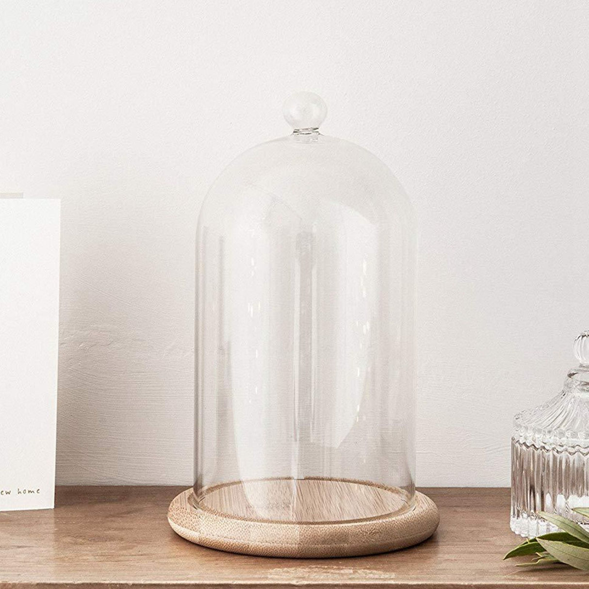 Clear Glass Jar Dome Cover Decorative Clear Glass Dome Cloche Bell Cover Fresh Flower Glass Cover for Wedding Party Valentine and Bamboo Wood Flat Bottom