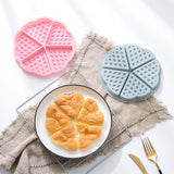 2PCS Silicone Waffle Mold 5 Cavity Heart Shaped Cake Muffin Pancake Mold for Baking Tools - Rear View