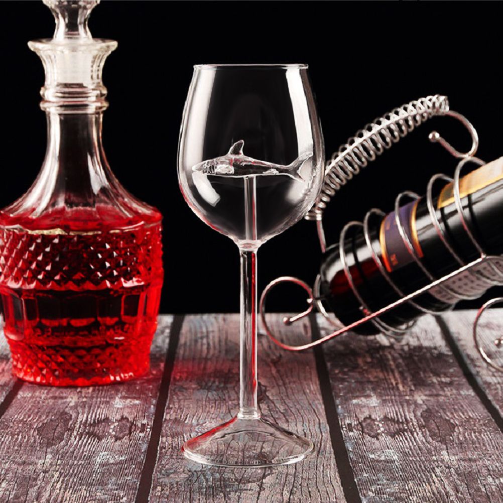 300ml Goblet Glass Mug Shark Wine Glass Goblets for Cold Drink Champagne Goblet Cocktail Glasses Whiskey Cup Party Barware