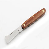 Grafting Knife Stainless Steel Pruning Cutter Foldable Grafting Cutting Tool - Close-Up Angle