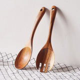 2Pcs/Set Wooden Salad Servers Salad Spoon and Fork Set Cooking Utensils - Close-Up Angle
