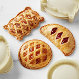 Mini Hand Cake Mold Small Gifts Creative Small Gourmet DIY Mini Molds - 45-Degree Angle