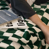 Simple Vintage Checkerboard Blanket Autumn Winter Warm Nap Throw Blanket Flannel Fleece Sofa Leisure Blanket Pine Cone Green 150x200cm - Front View