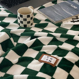 Simple Vintage Checkerboard Blanket Autumn Winter Warm Nap Throw Blanket Flannel Fleece Sofa Leisure Blanket Pine Cone Green 150x200cm