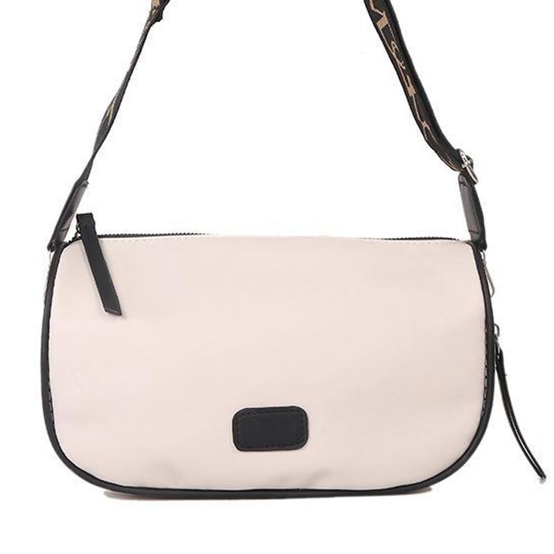 Women One Shoulder Messenger Bag Fashionable Simple Pure Color Bag Ladies Casual Bags Black