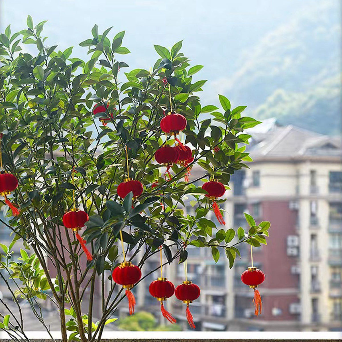 Lanterns Round Small Handcrafted Lantern Decoration for Tent RV Courtyard Terrace Red
